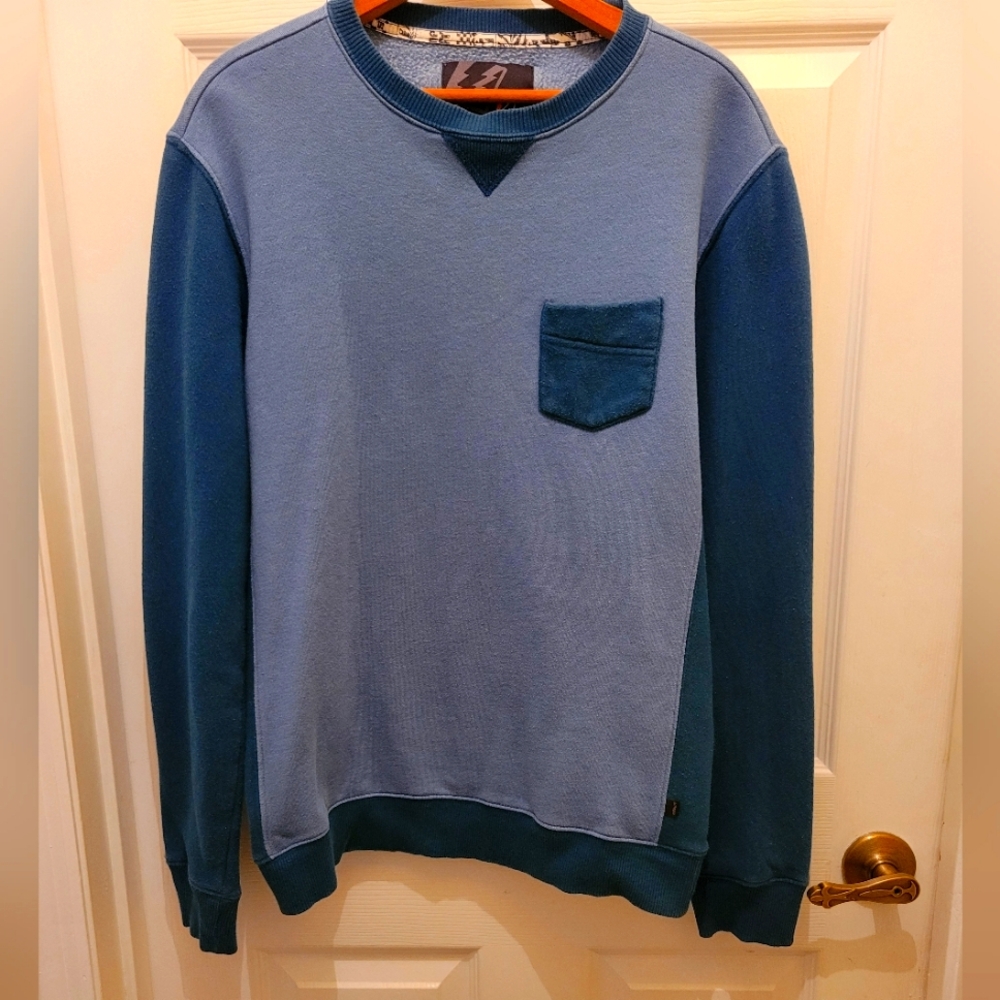 Amplify Vintage men's sweater